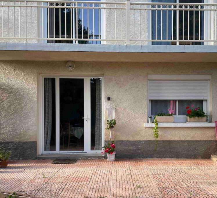 Logement Au Calme Pres D'Aurillac Sansac-de-Marmiesse Zewnętrze zdjęcie